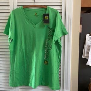 Ladies John Deere t-shirt.